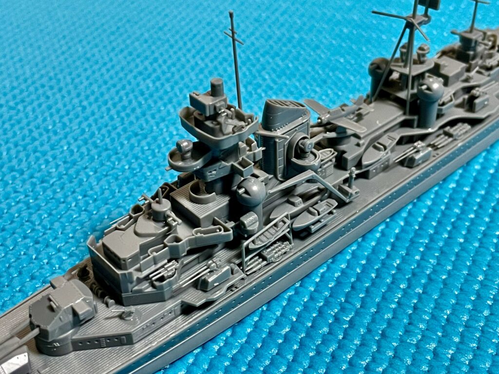 ドイツ重巡洋艦 プリンツ・オルゲイン 1/700スケール　完成品 細部