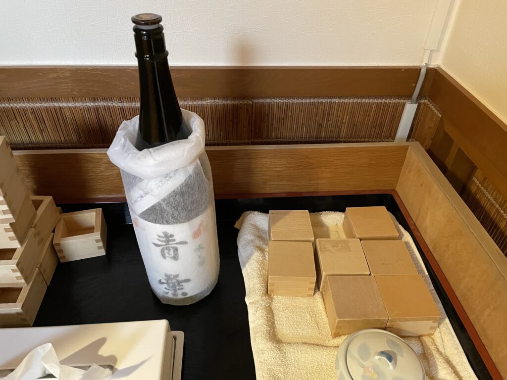 青葉旅館 露天風呂の日本酒